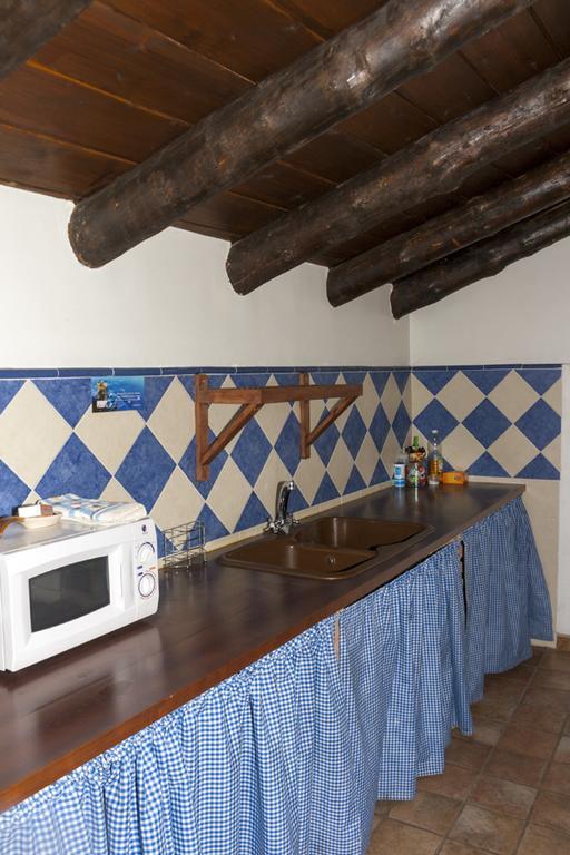 Hostal Masada Andabe Las Cuevas de Cañart Exterior foto
